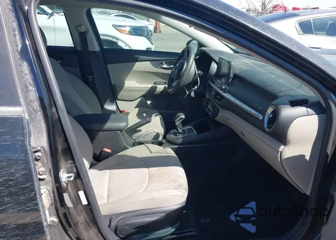 2019 Kia Forte Lxs из США, поврежденный, VIN 3KPF24AD8KE077271